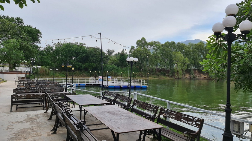 Chonburi Mountain Camp